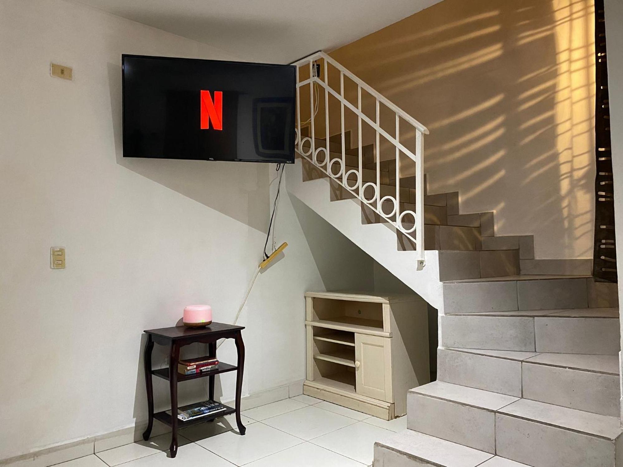 Spacious Rooftop House W/ King Bed Tijuana Ngoại thất bức ảnh