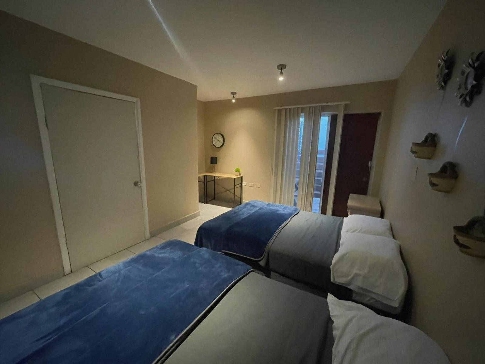 Spacious Rooftop House W/ King Bed Tijuana Ngoại thất bức ảnh